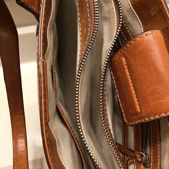 MICHAEL KORS LEATHER LARGE MESSENGER SATCHEL - Picture 10 of 16